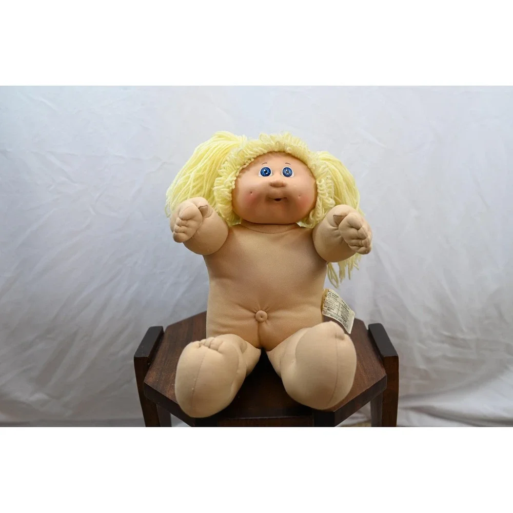 Vintage 1982 Cabbage Patch Kids Doll Blonde Yarn Hair Blue Eyes Coleco 17in